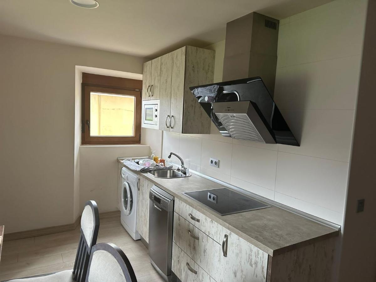 Hotel Rural Los Faroles Huérmeces エクステリア 写真