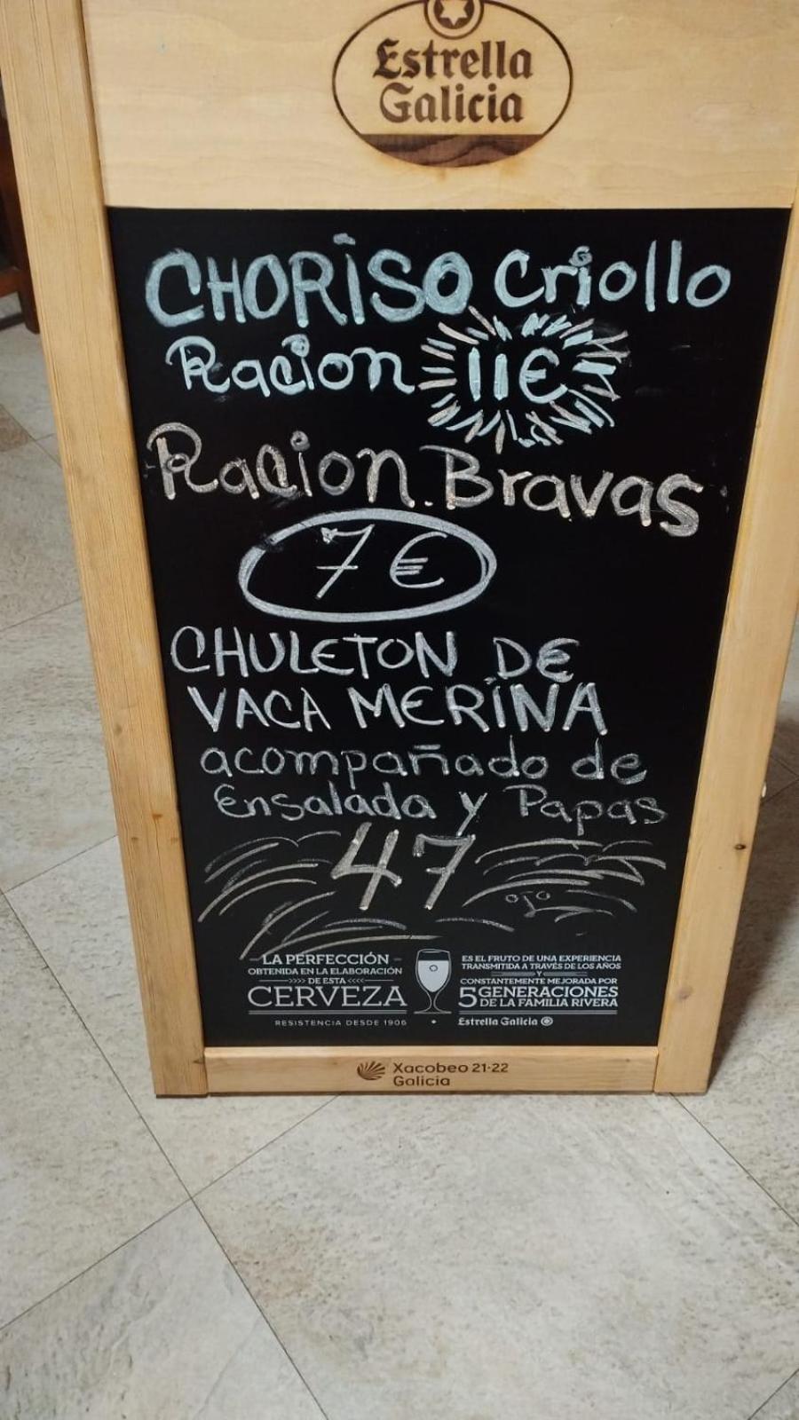 Hotel Rural Los Faroles Huérmeces エクステリア 写真